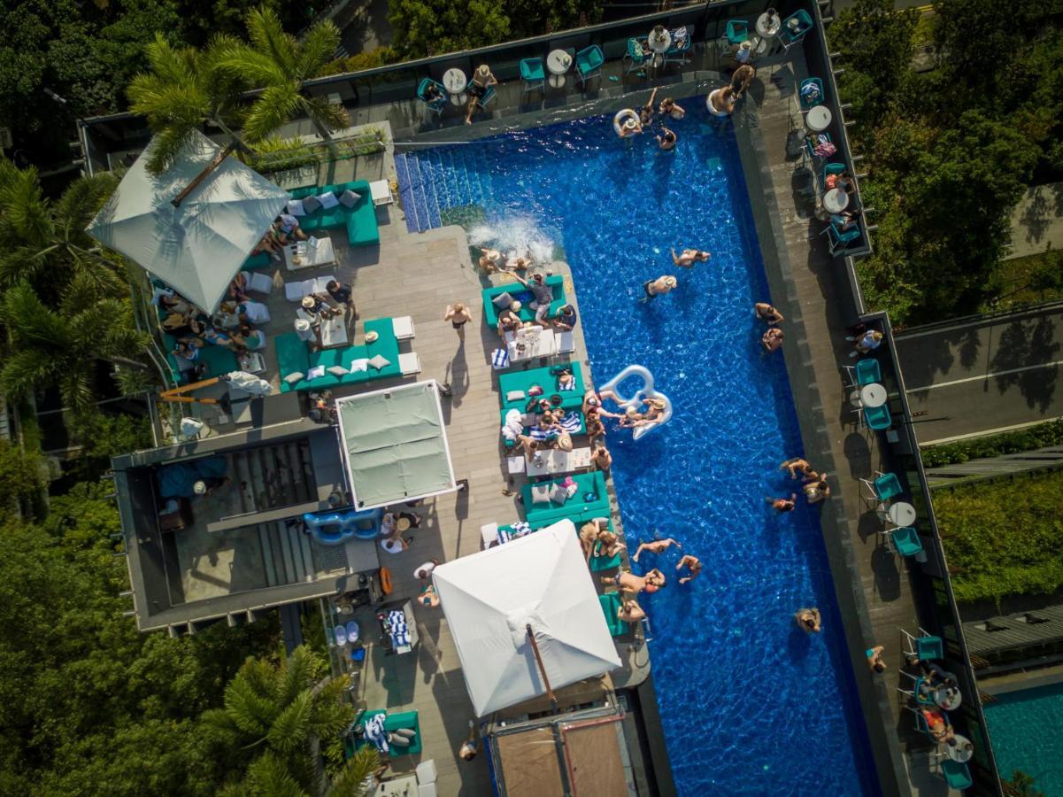 The Outpost Hotel Sentosa By Far East Hospitality (Adults Only) Singapore Eksteriør bilde Aerial view of the pool at the 101 Skybar