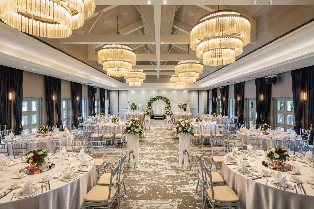 The Outpost Hotel Sentosa By Far East Hospitality (Adults Only) Singapore Eksteriør bilde The ballroom at The Riverview Hotel
