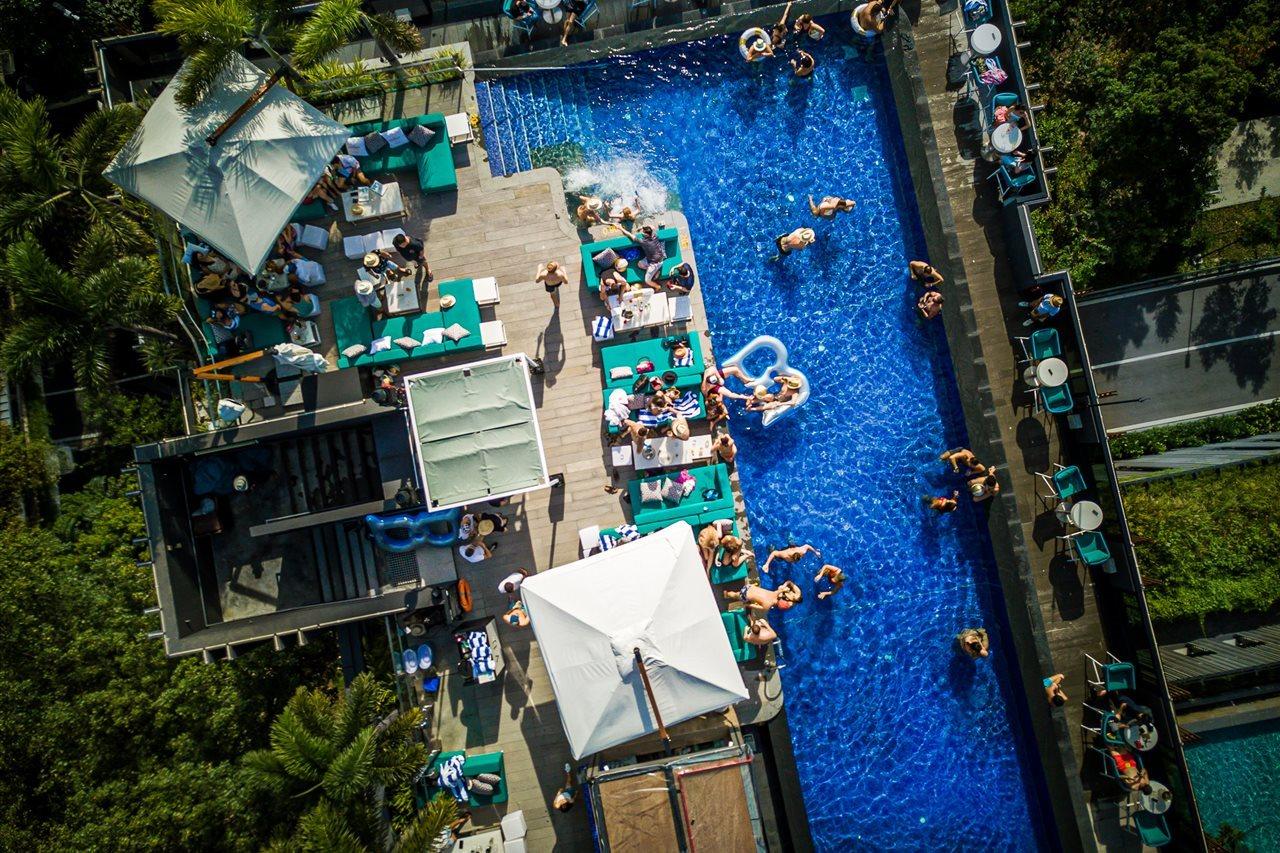 The Outpost Hotel Sentosa By Far East Hospitality (Adults Only) Singapore Eksteriør bilde Aerial view of the pool at the 2016 edition of the festival